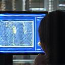 연구에 몰두하는 구조기술 연구원의 프로필 이미지